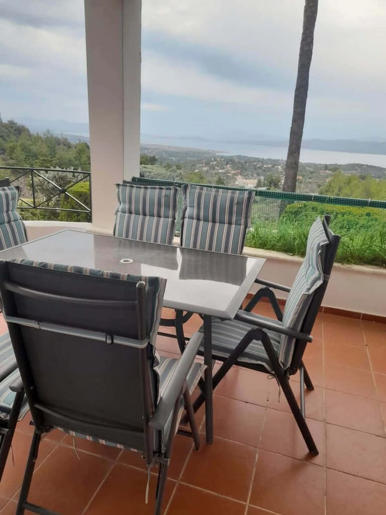 For Sale Maisonette 220 m² in Attica