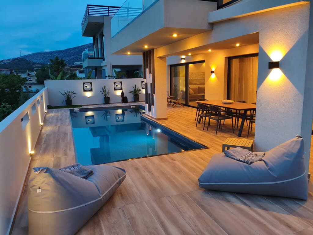 For Sale Villa 220 m² in Attica