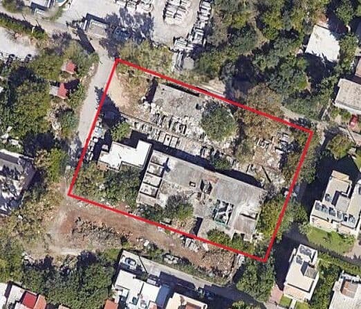 For Sale Land 3300 m² in Athens