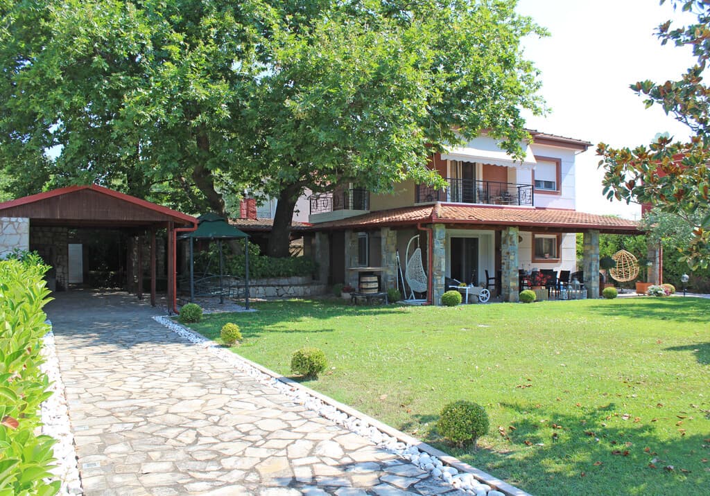 For Sale Detached house 108 m² on the Olympic Coast