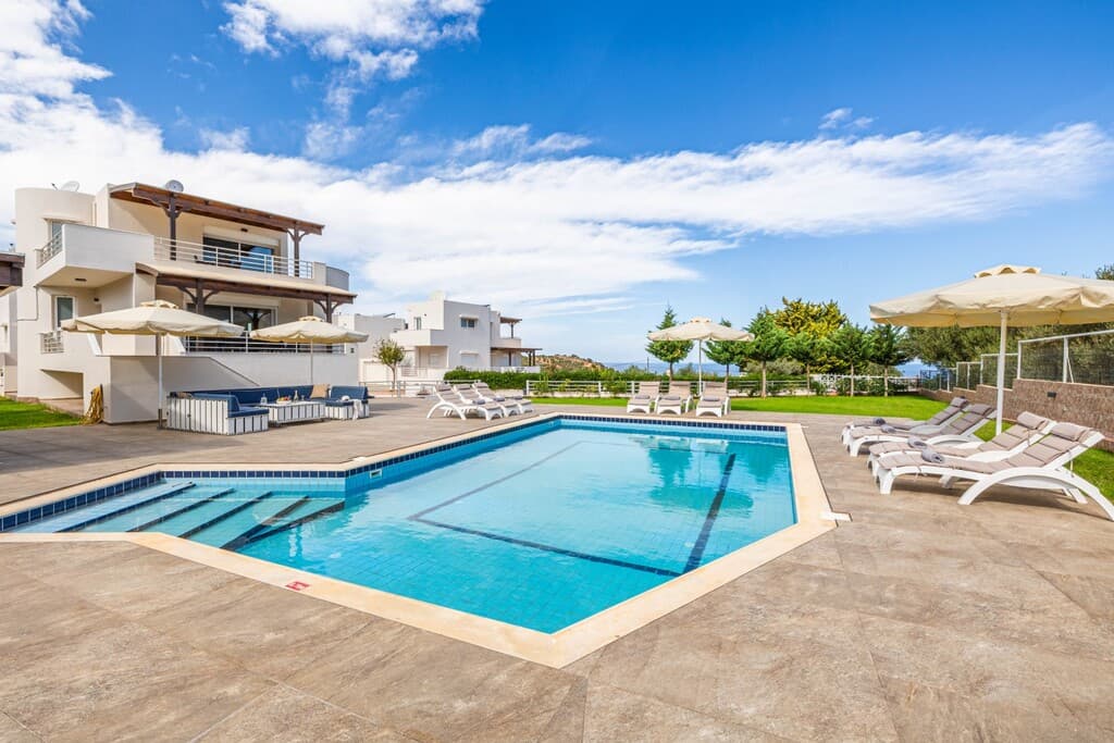 For Sale Villa 250 m² in Crete