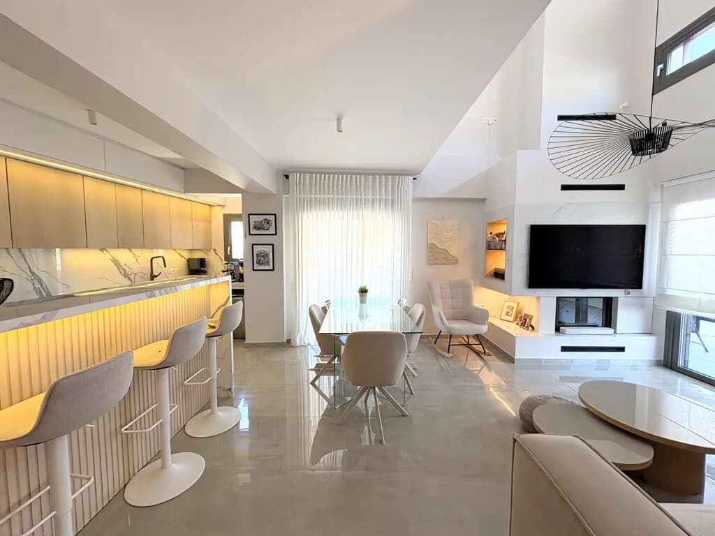 For Sale Maisonette 140 m² in Athens