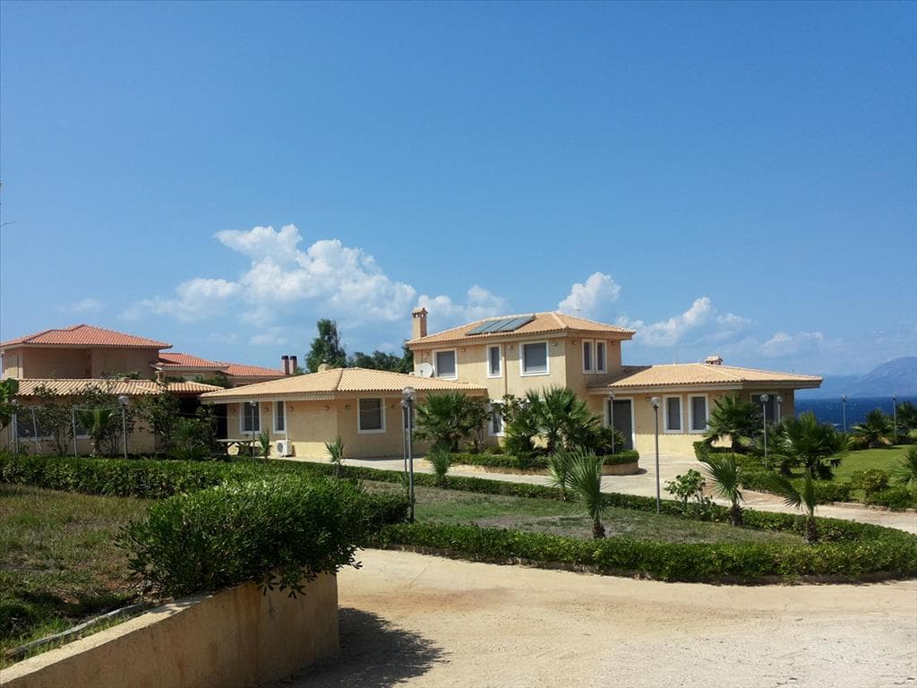 For Sale Villa 550 m² in Western Peloponnese