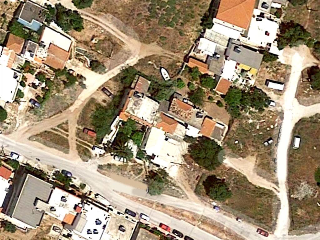 For Sale Land 222 m² in Loutraki