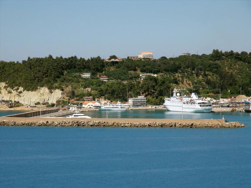 For Sale Land 128587 m² in Western Peloponnese