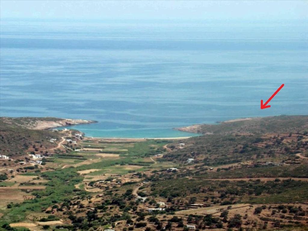 For Sale Land 128000 m² in Cyclades