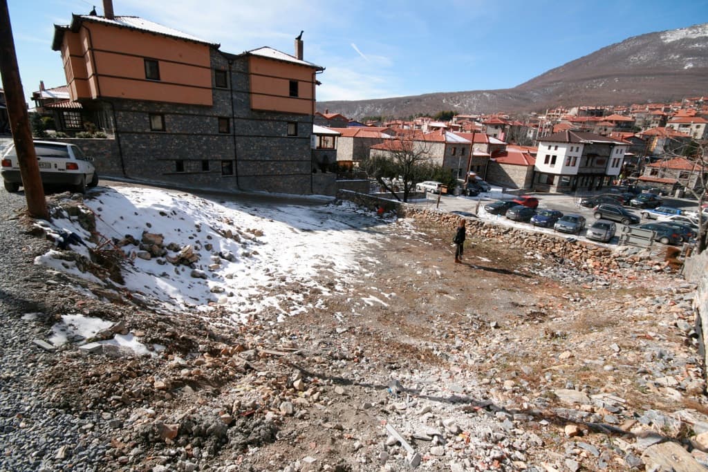 For Sale Land 313 m² in Pella