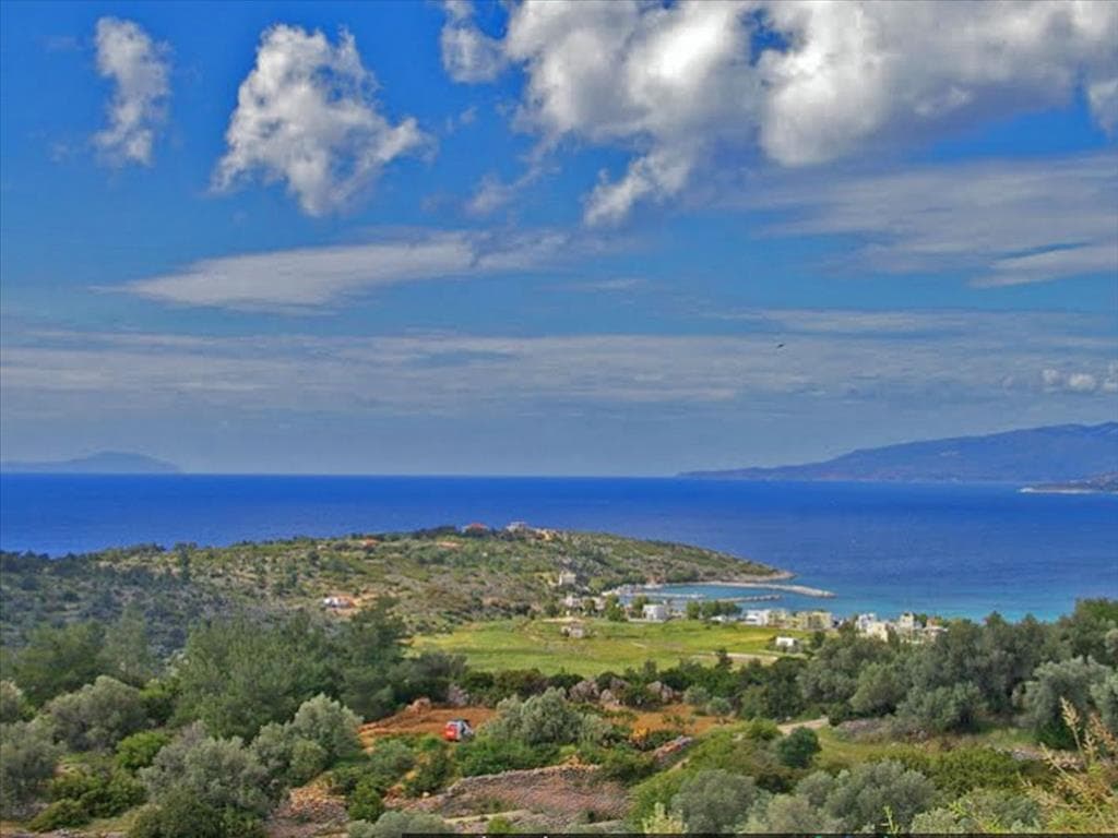For Sale Land 13500 m² on Islands