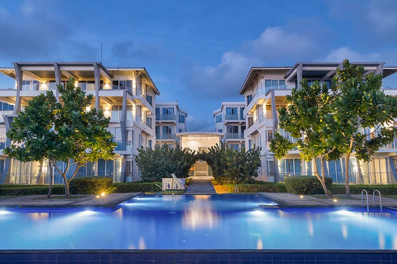 Luxury 2 Bed Apartment For Sale in Ocean Beach Condos Trincomalee Sri Lanka