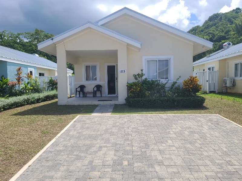 Excellent 2 Bed Villa For Sale In Jamacia