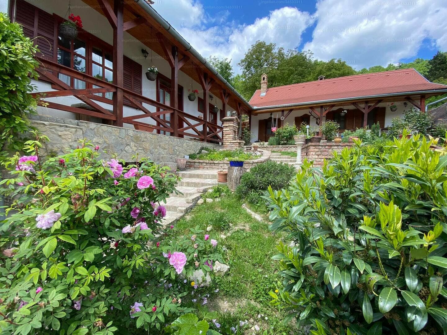 2 House Estate For Sale In Hosszuheteny Hungary