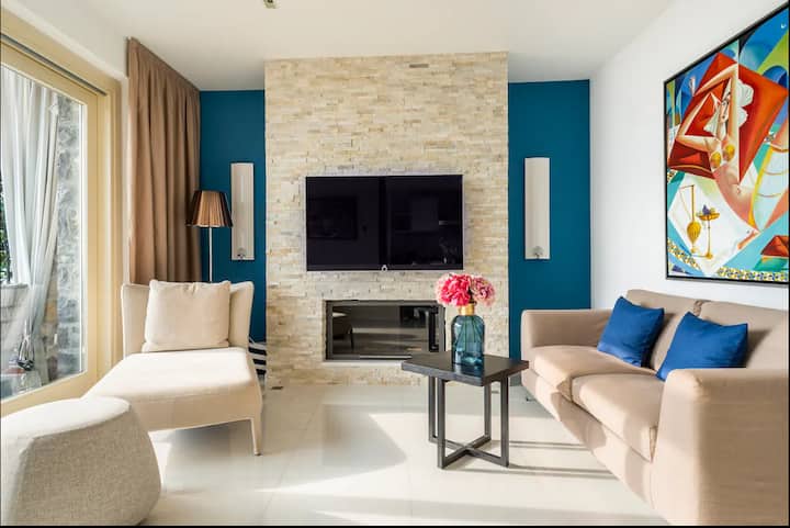 Luxury Duplex 2 Bed Apartment for Sale In Spiglia Italy