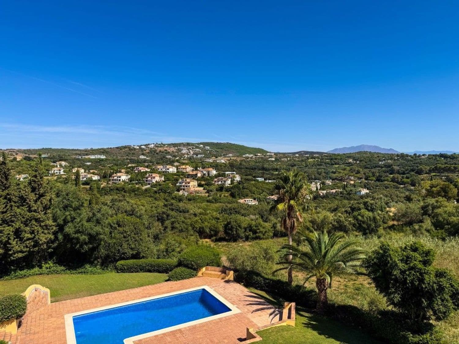 Stunning 7 Bed Villa For Sale in for sale in Calle Fondo Sotogrande Spain