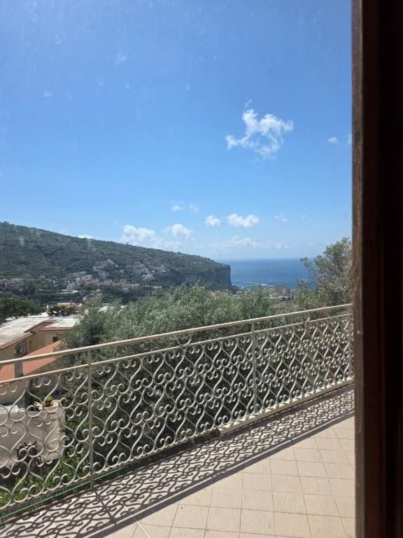Excellent 3 Bed Apartment for Sale In Vico Equense Sorrento Peninsula Naples Italy