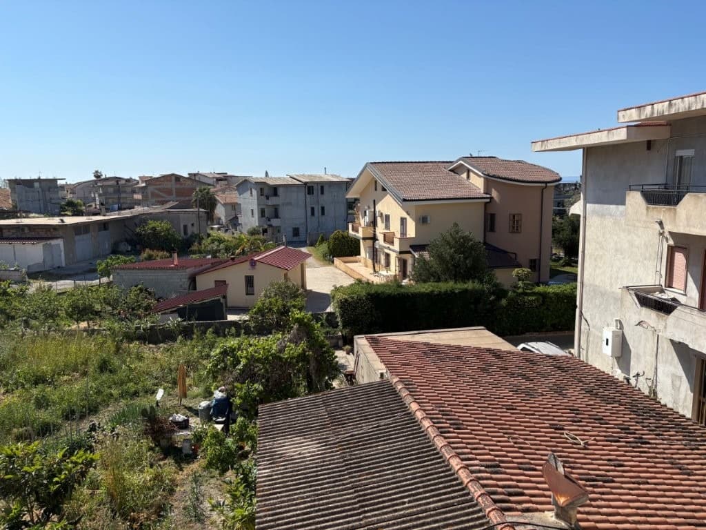 Excellent 1 Bed Apartment for Sale In Caulonia Reggio Calabria Italy
