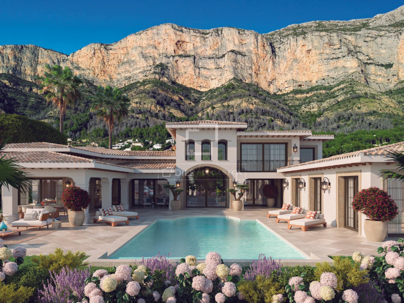 Elegant 4-Bedroom Californian Villa in Jávea