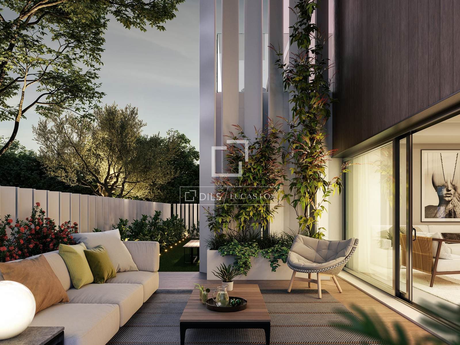 New Build Three-Bedroom Apartment with Communal Pool in Madrid