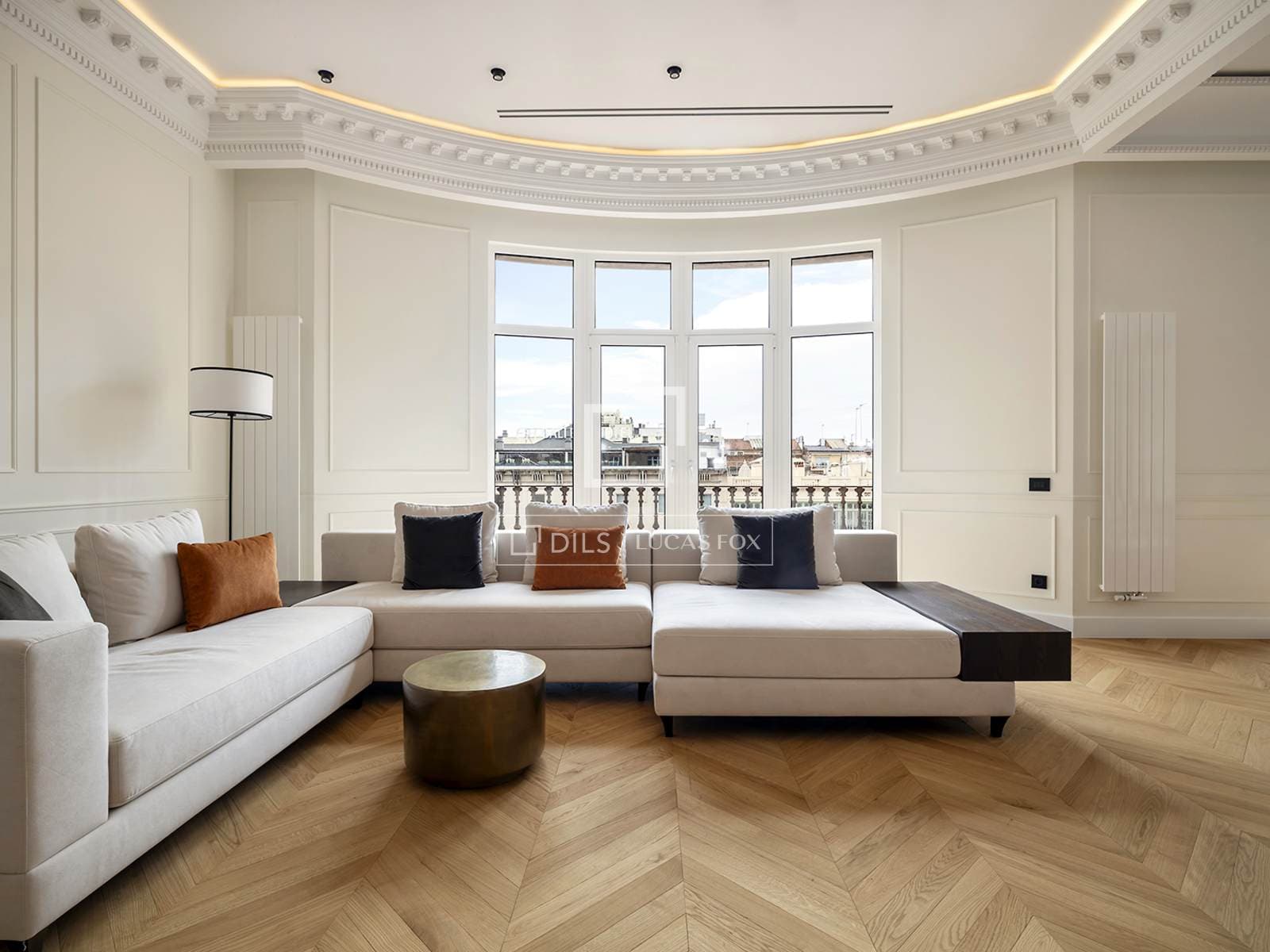Stunning Four-Bedroom Apartment in Eixample Right, Barcelona