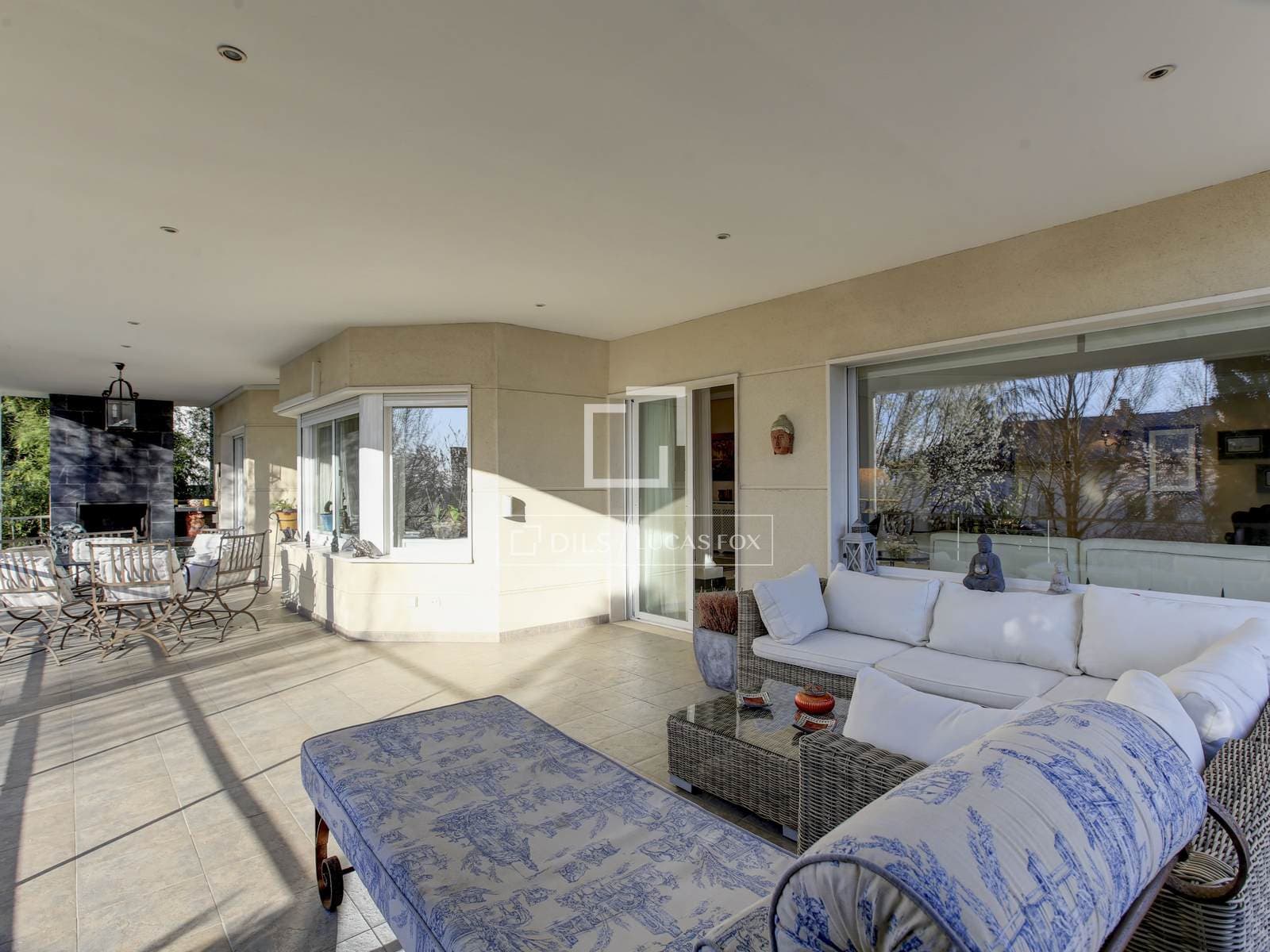 Exclusive High-End Villa with Mountain Views in Mirasierra