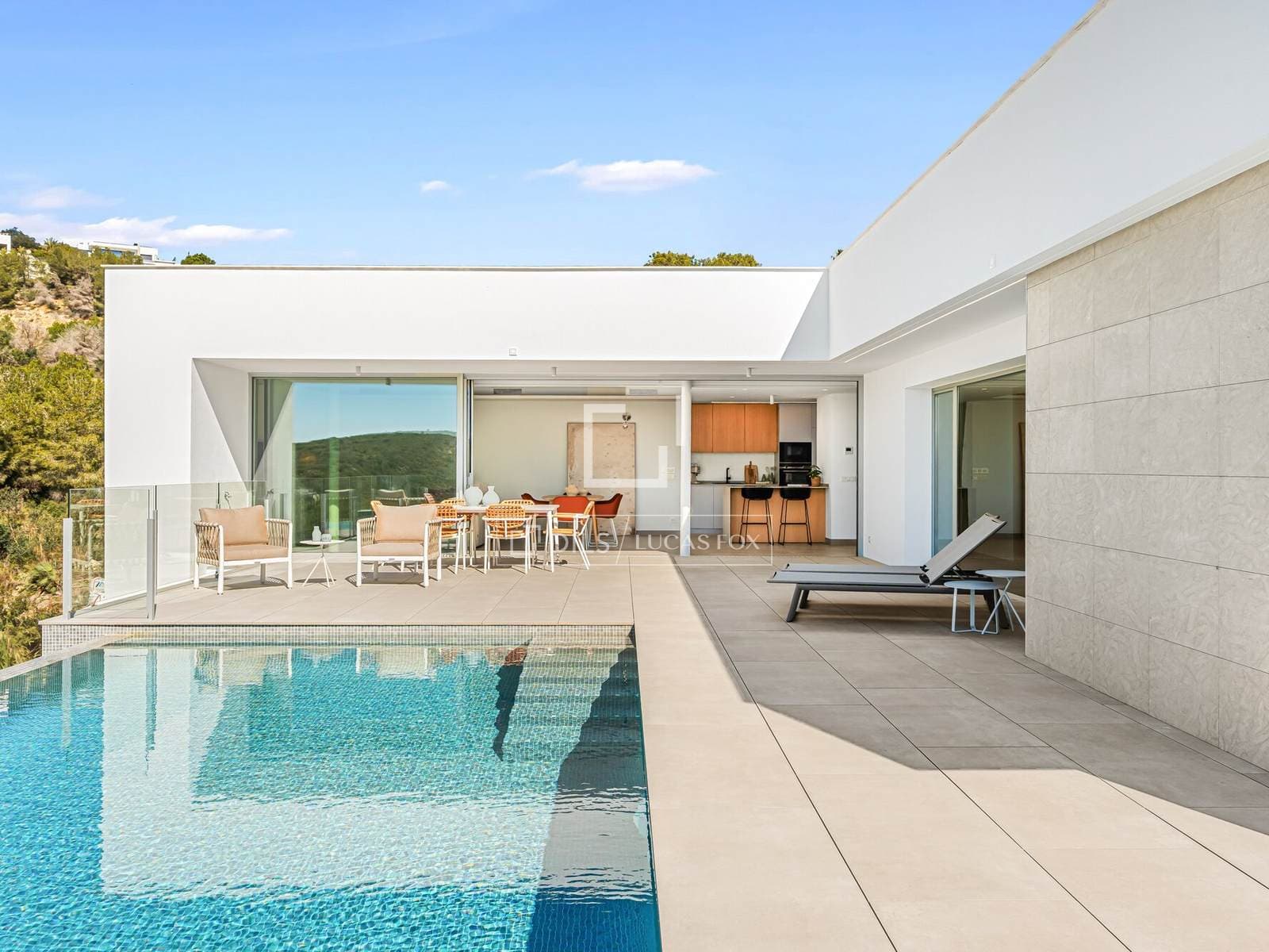 Spacious 4-Bedroom Villa in Cumbre del Sol, Costa Blanca
