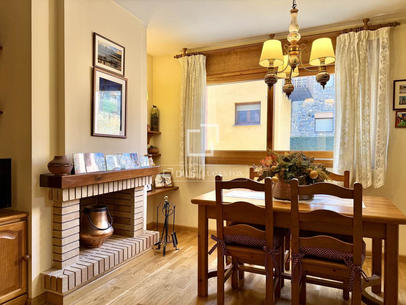 Exterior 2-Bed Apartment with Terrace in Puigcerdà, La Cerdanya