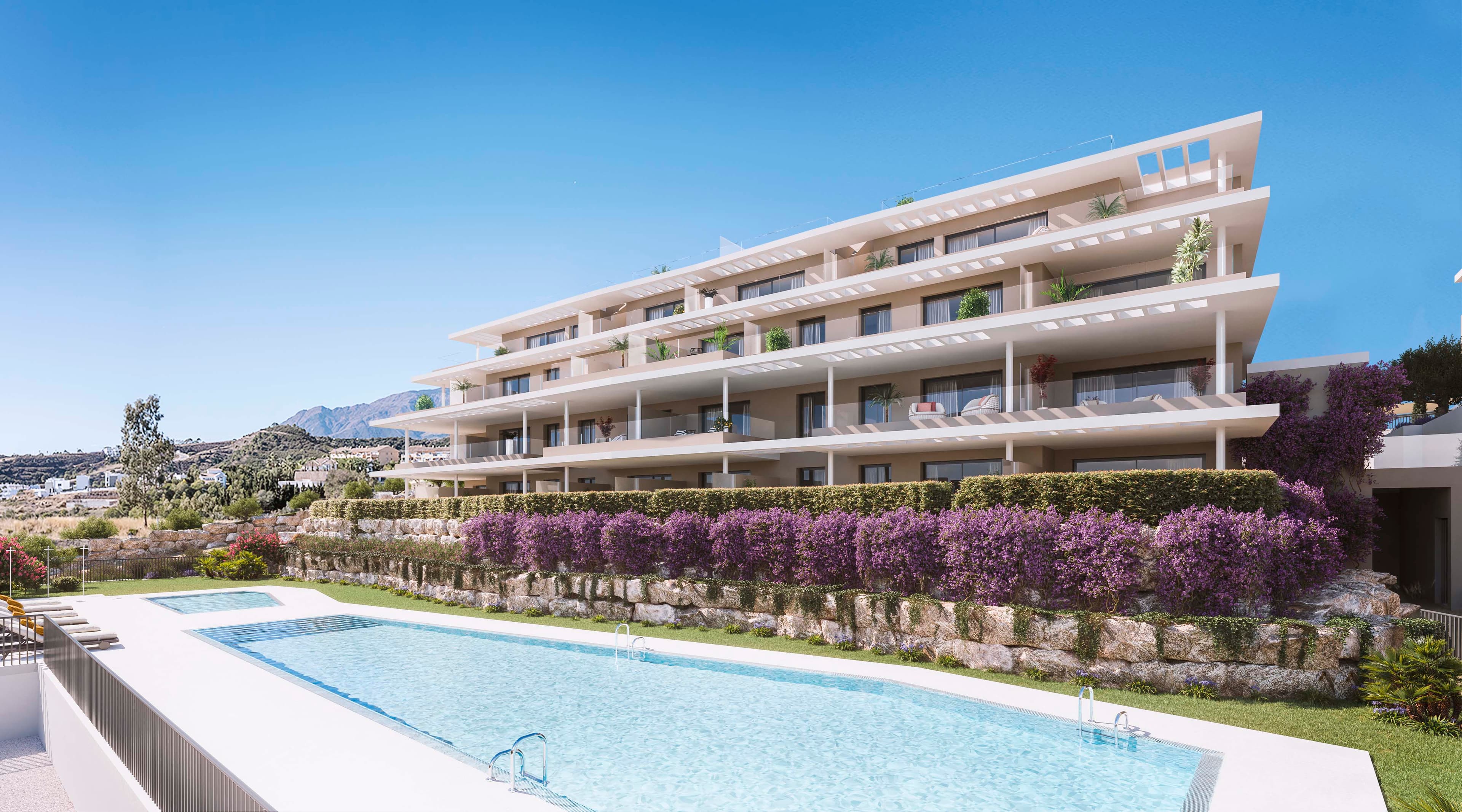 3-bed penthouse in Estepona