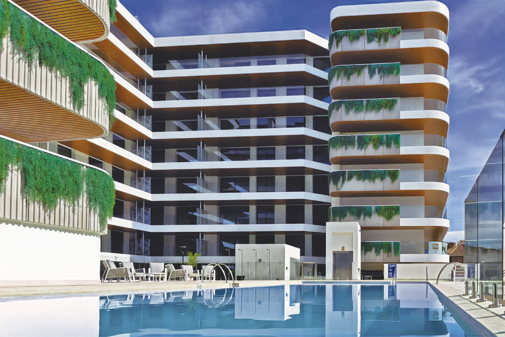 Luxury Three-Bedroom Apartment in Central Fuengirola