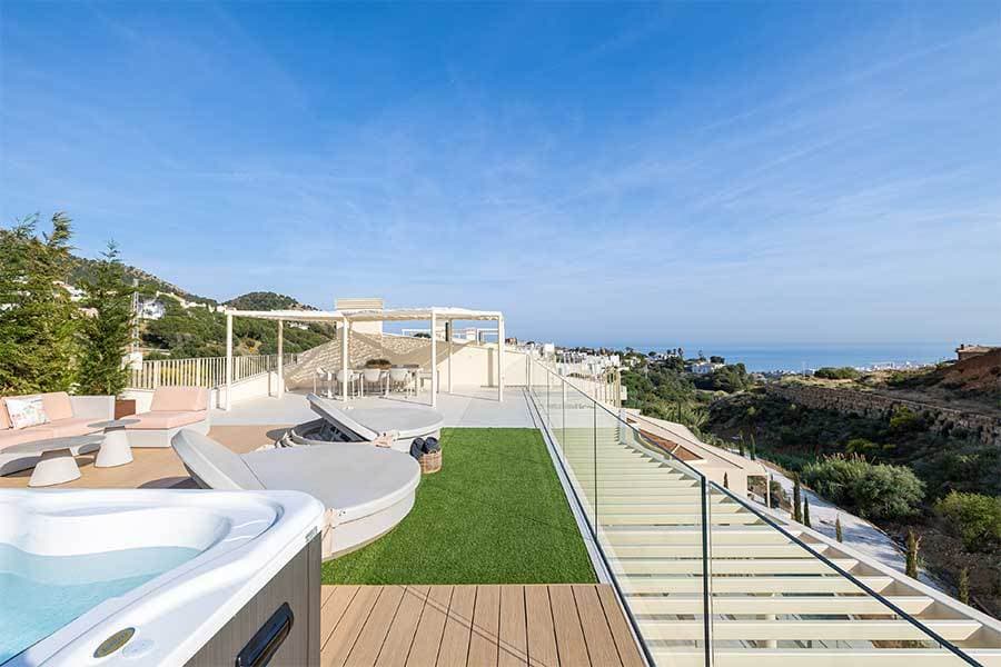 Three-Bed Villa with Sea Views in La Capellania