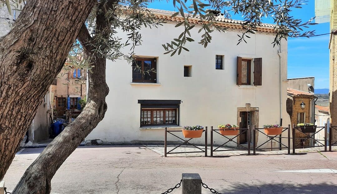 Pretty And Spacious Character Village House With 108 M2 Of Living Space And Roof Terrace.