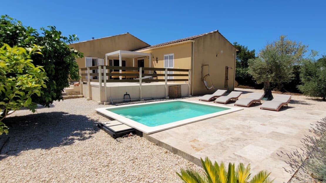 Immaculate 4-Bed Villa with Gite and Pool in Alignan Du Vent