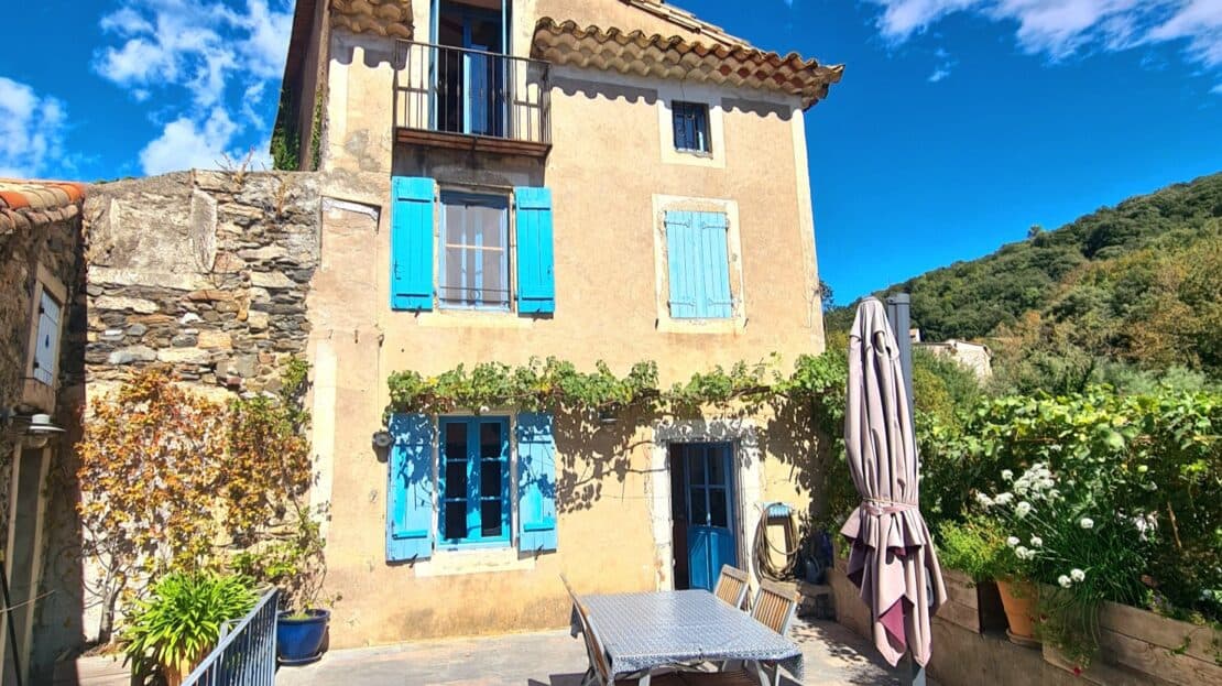 Beautiful Stone Buildings With Main House, Independent Studio, Cellars, Terraces And Pool A Very Charming Property