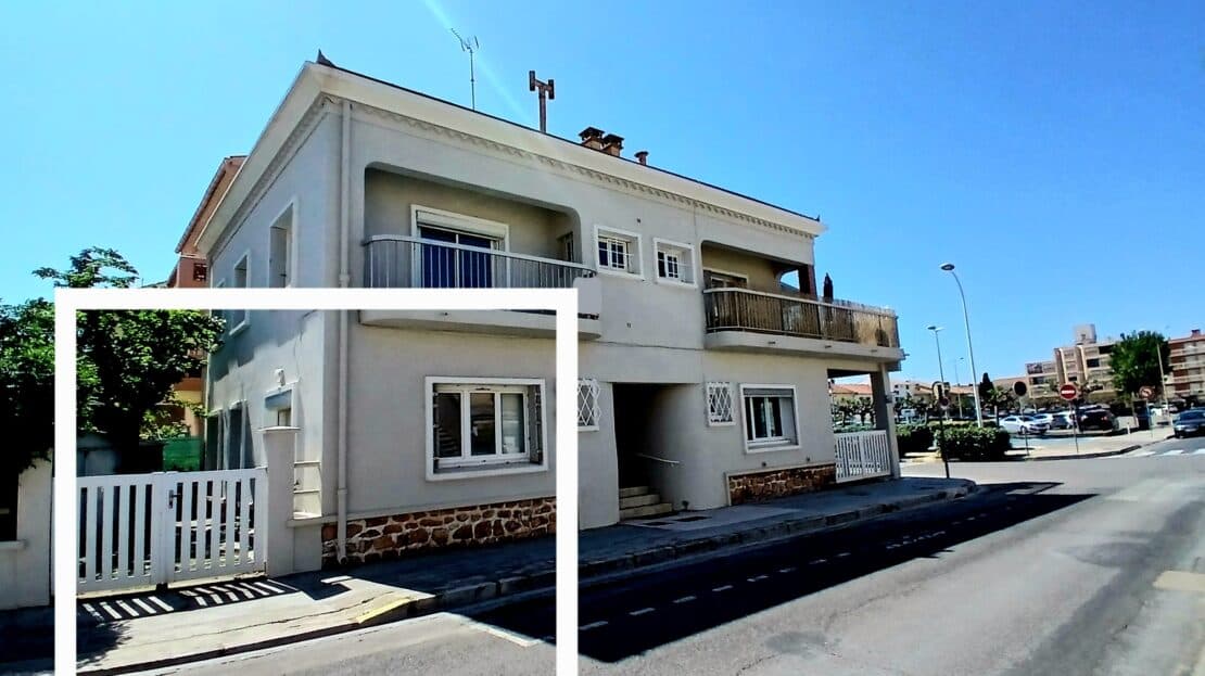 Fully Renovated Apartment On The Ground Floor With Garden, At Walking Distance From The Sea.