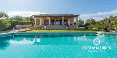 Customizable Three-Bed House Near Cala Santanyí