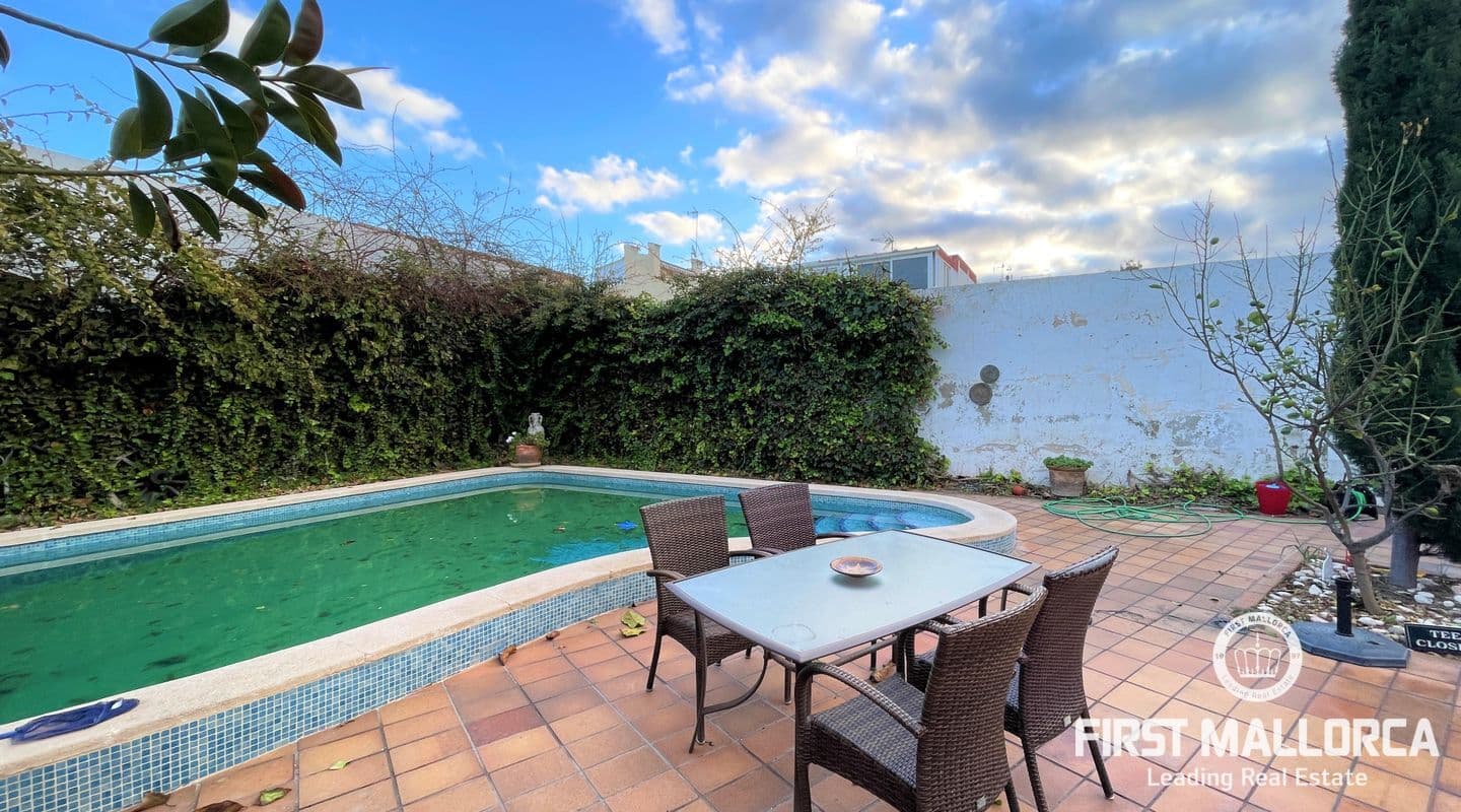 Urban Building Plot 18m from the Sea in El Molinar