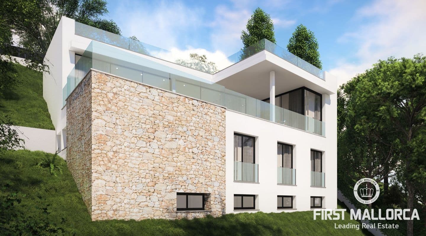Five-Bedroom Villa with Pool in Quiet Costa d'en Blanes