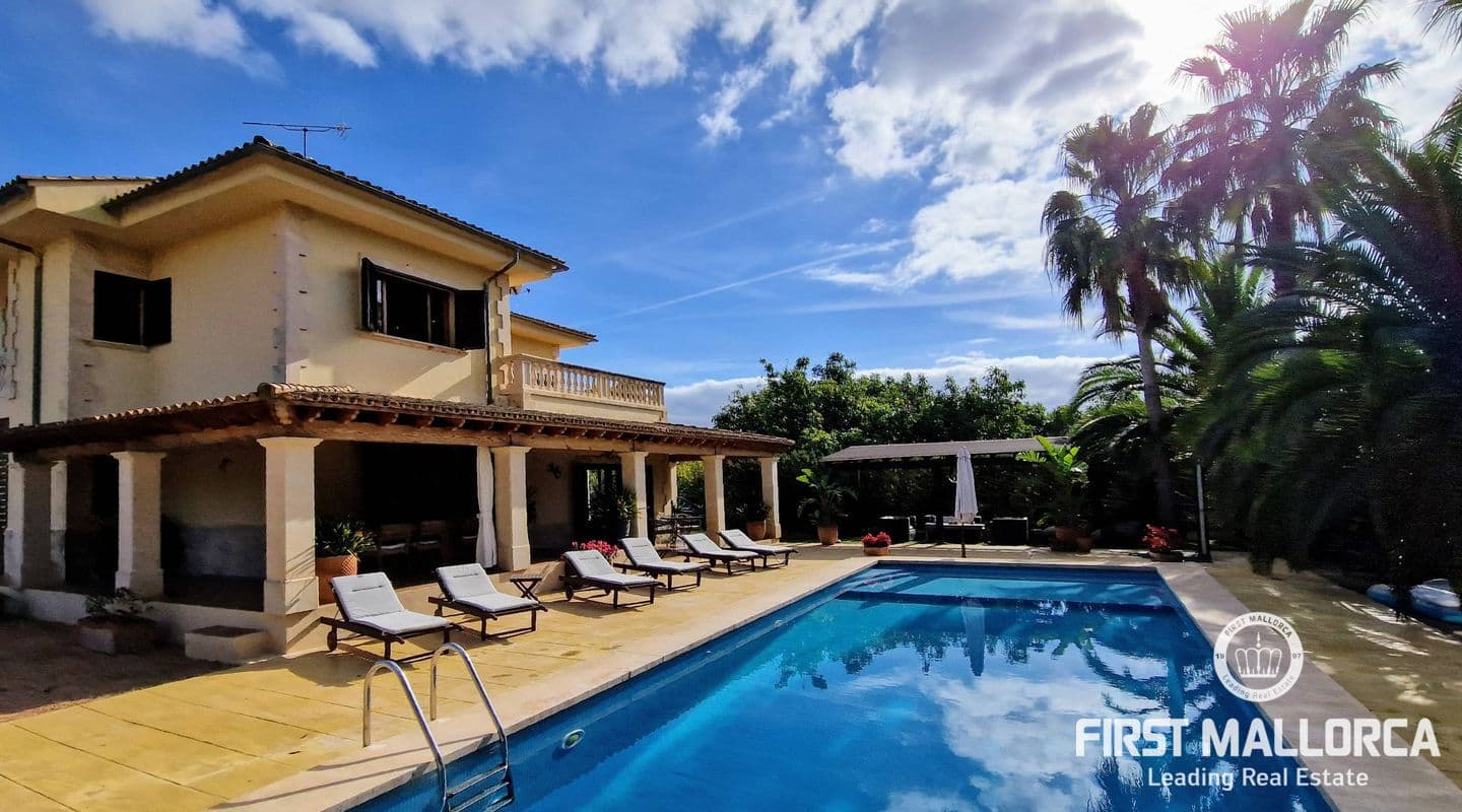 Private Finca with Pool and Vacation Rental License near Palma