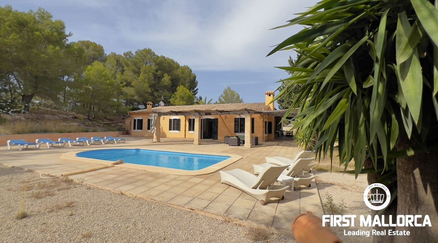 Charming 3-Bedroom Finca with Holiday Rental License in Paquera
