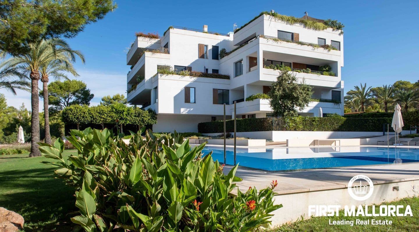Spacious Three-Bedroom Apartment in Green Elements Community