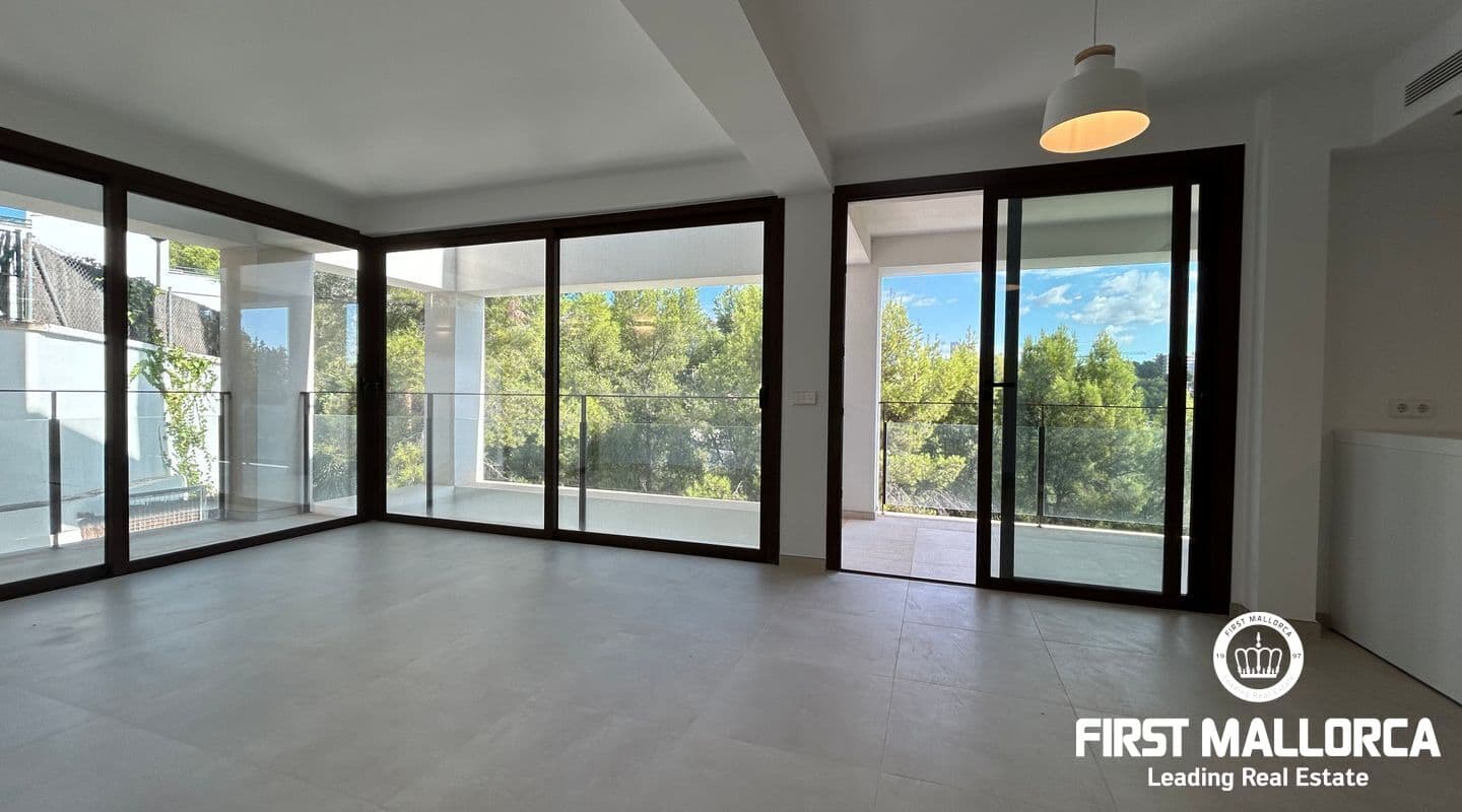 Exclusive Two-Bedroom Apartment with Panoramic Views in San Agustín