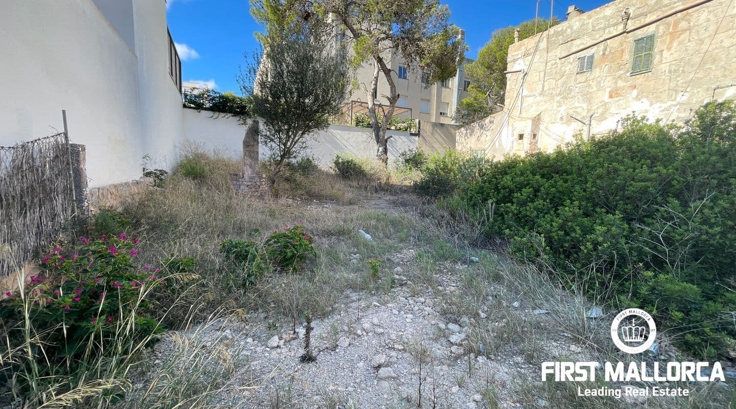 Urban Plot with Building Potential in Cala Figuera