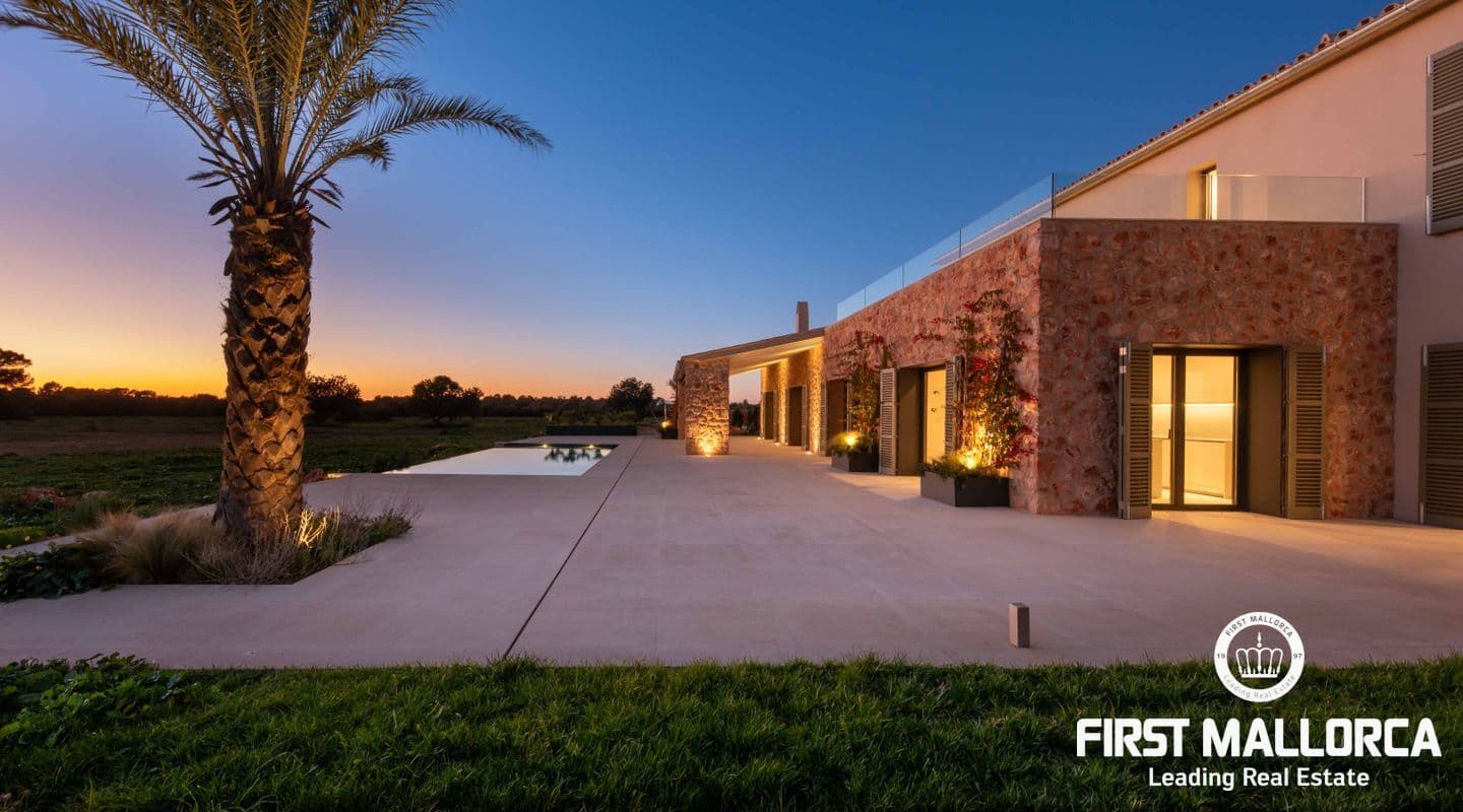 Stunning New-Build Finca with Expansive Grounds in Llucmajor