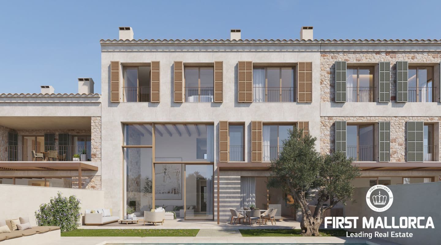 Exclusive Five-Bedroom Townhouse in Santanyí