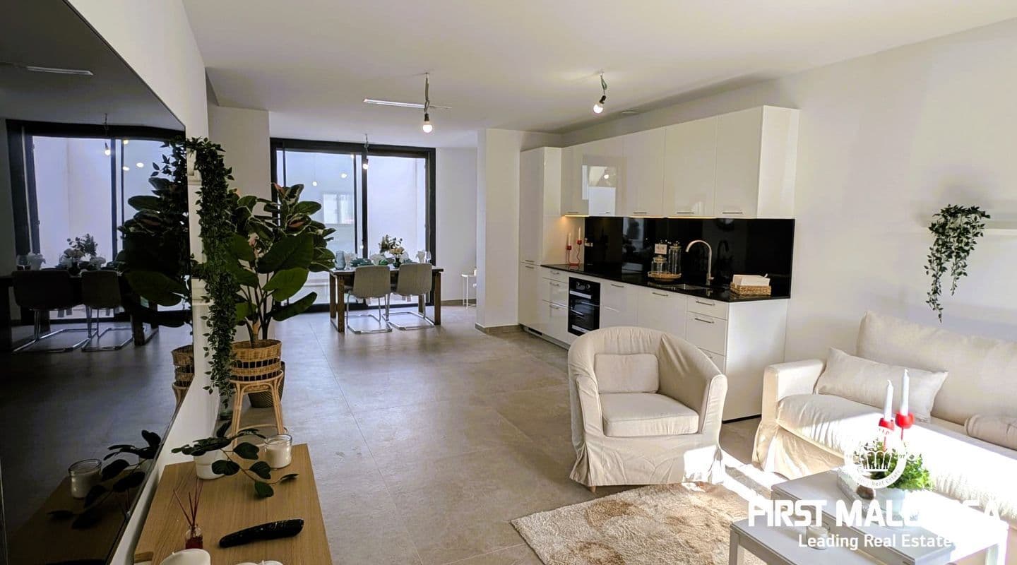 New Build Townhouse with Pool in Colònia de Sant Jordi