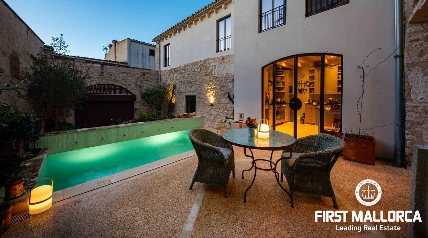 Historic Five-Bedroom Townhouse in Felanitx