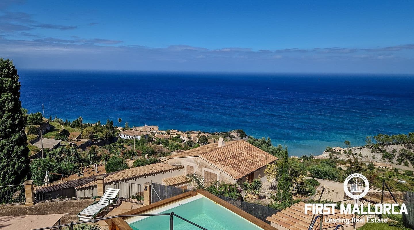 Stunning Country House with Sea Views in Banyalbufar