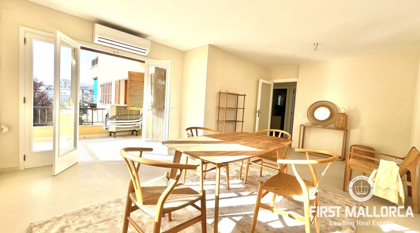 Renovated 3-Bedroom Apartment with Large Terrace in Santa Ponsa