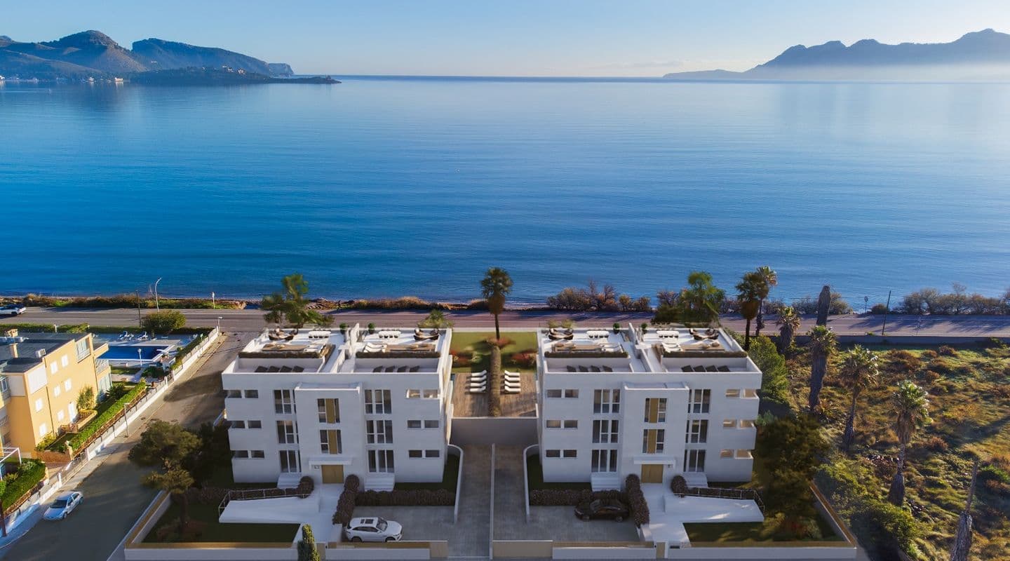 Seafront Three-Bed Apartment in Puerto Pollensa