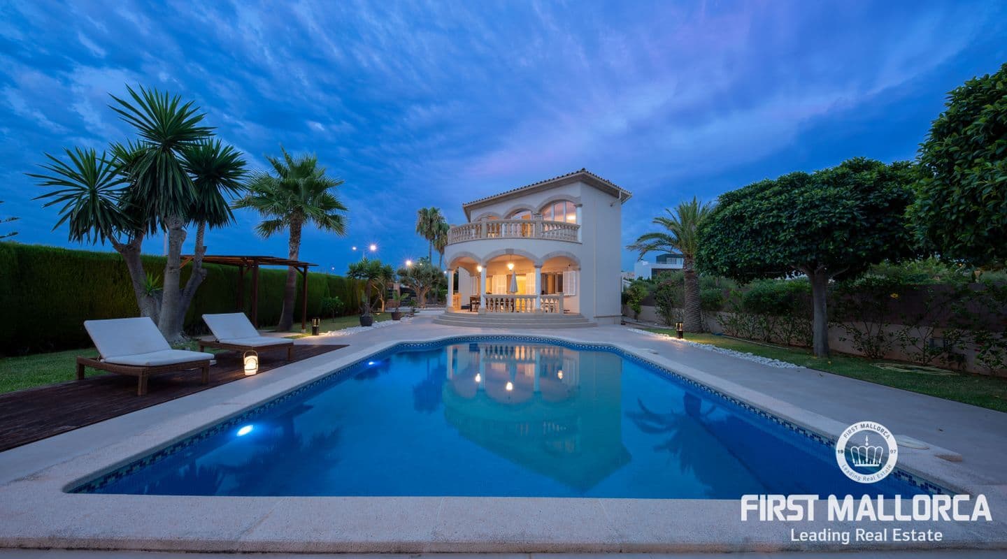 Mediterranean Villa with Sea Views and Pool in Sa Torre