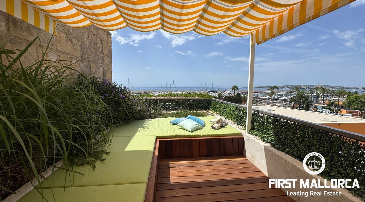 Recently Renovated Two-Bed Apartment with Marina Views in Portals Nous