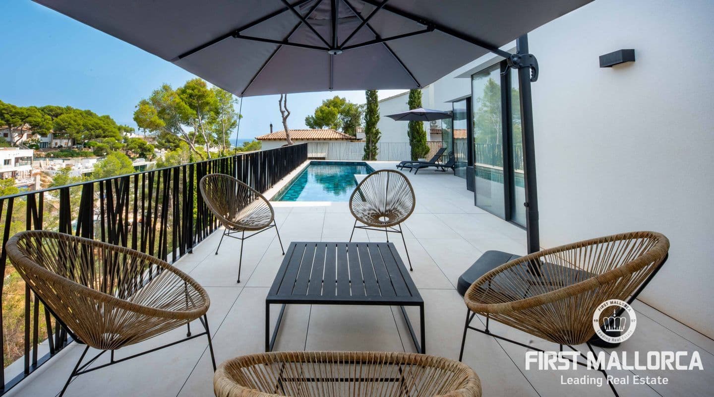 Luxury Villa with Partial Sea Views in Costa d'en Blanes